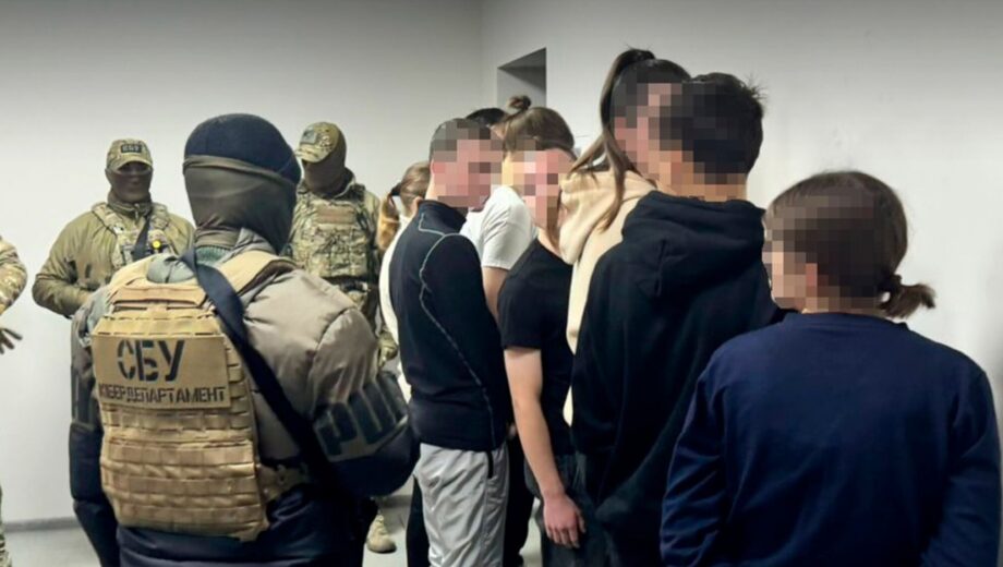 Разоблачена преступная сеть колл-центров, которые обманули более 500 украинцев
