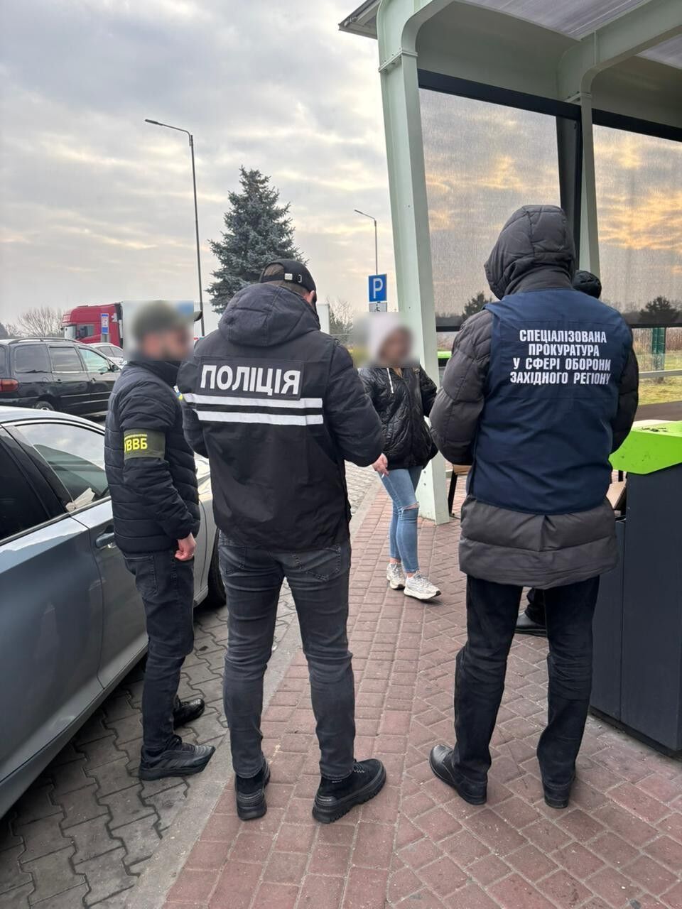 Схема побега за границу
