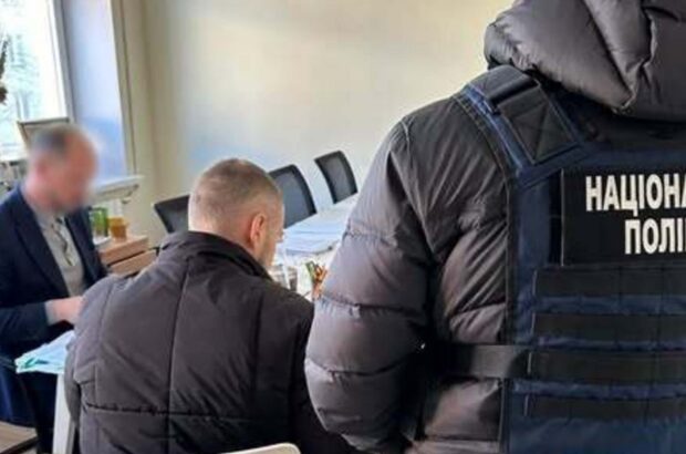 Взятки за »чистый» воздух: должностному лицу КГГА сообщено о подозрении