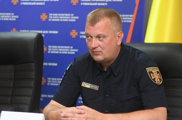 Рівне: начальник ГУ ДСНС Захарчук В.В: алкоголь на роботі, хабарі за посади та квартири, збут наркотиків, – скарга