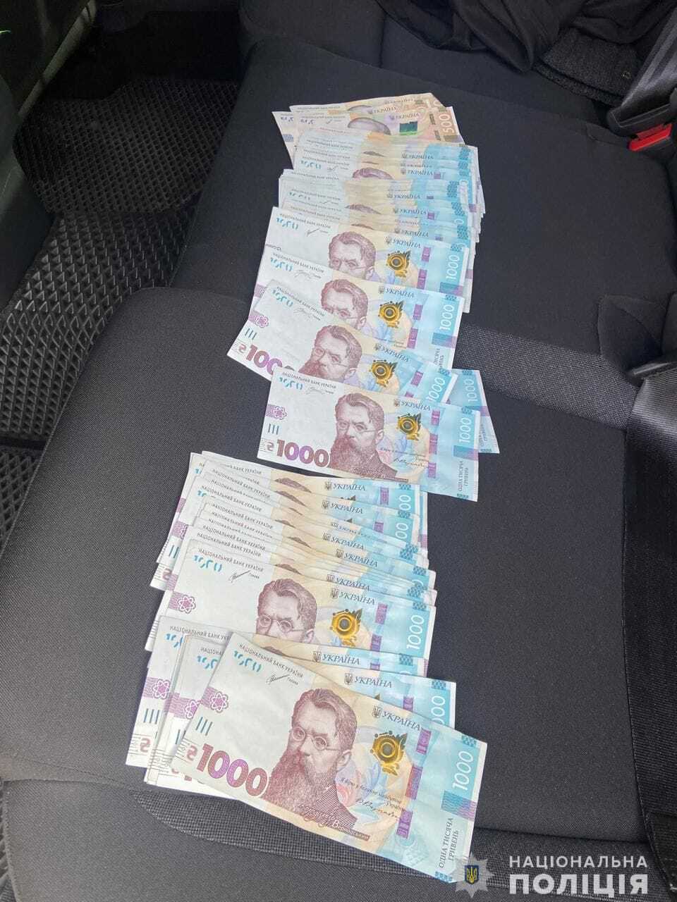 Полицейские разоблачили канал нелегального сбыта оружия