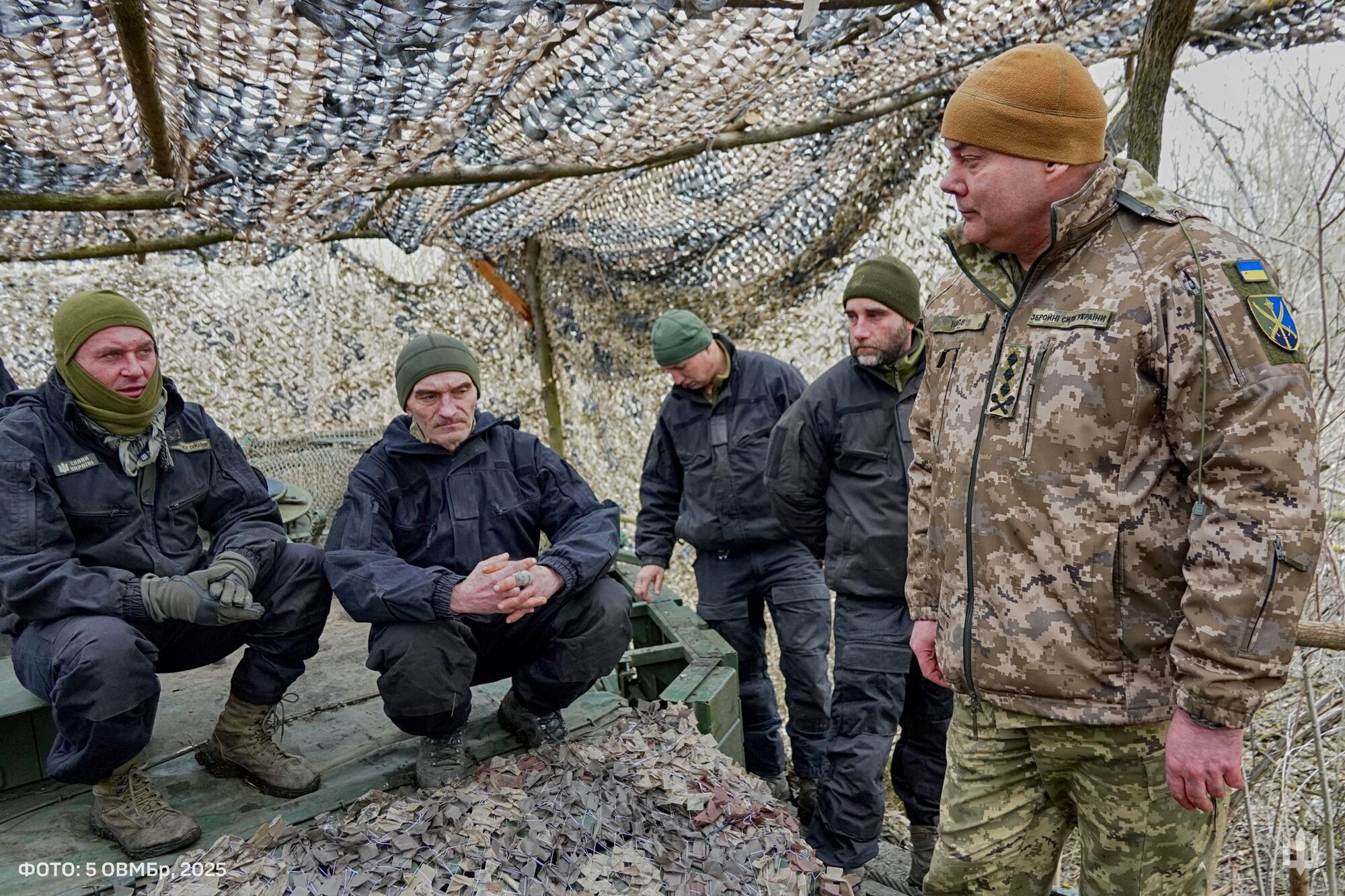 Генерал-лейтенант Наєв зустрівся з танкістами 5-ї ОВМБр