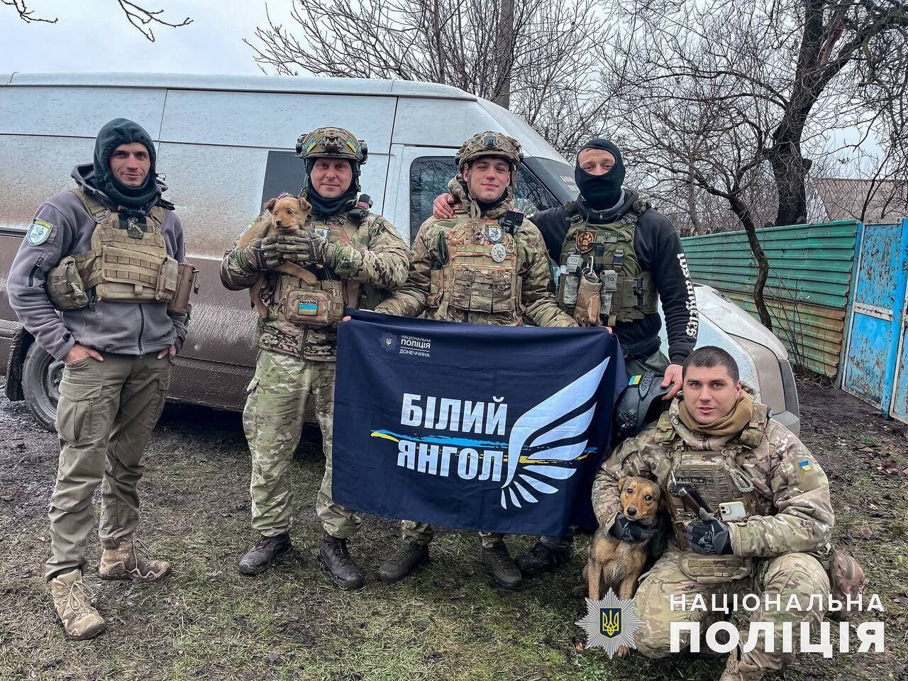 Подразделение ''Белый ангел'' спасает людей в прифронтовых зонах