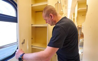 Первый плацкартный вагон КВСЗ для »Укрзализныци» прошел испытание