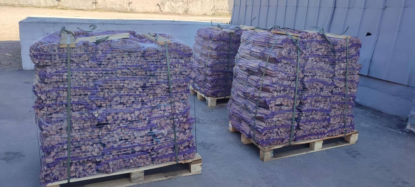 Вінницькі митники зупинили незаконний експорт лісоматеріалів
