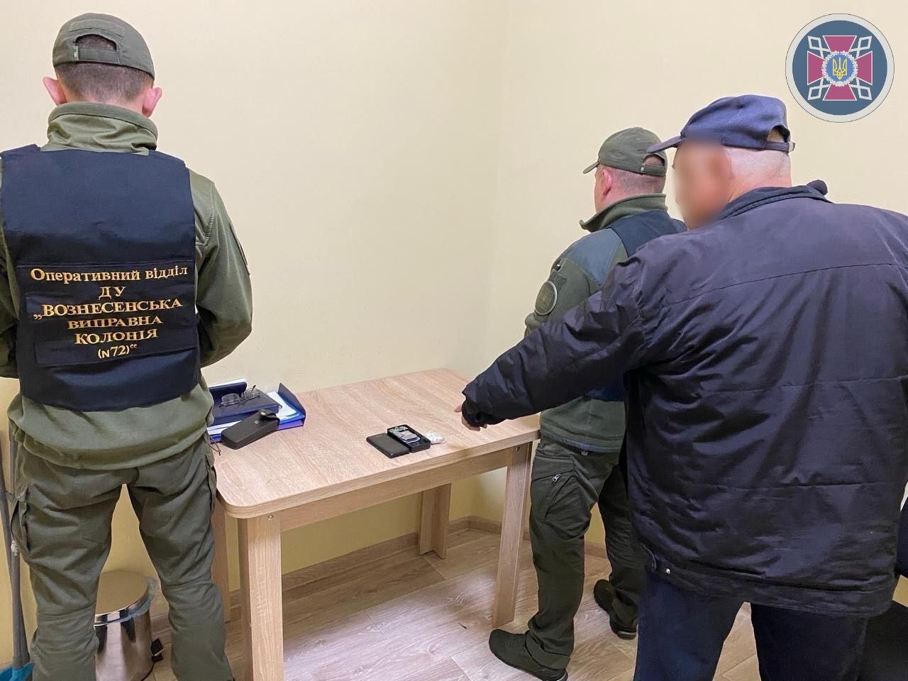В Вознесенской колонии разоблачили попытку контрабанды: павербанк стал тайником