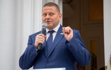 ”Боротьба триває”: як Валерій Залужний провів свій день народження