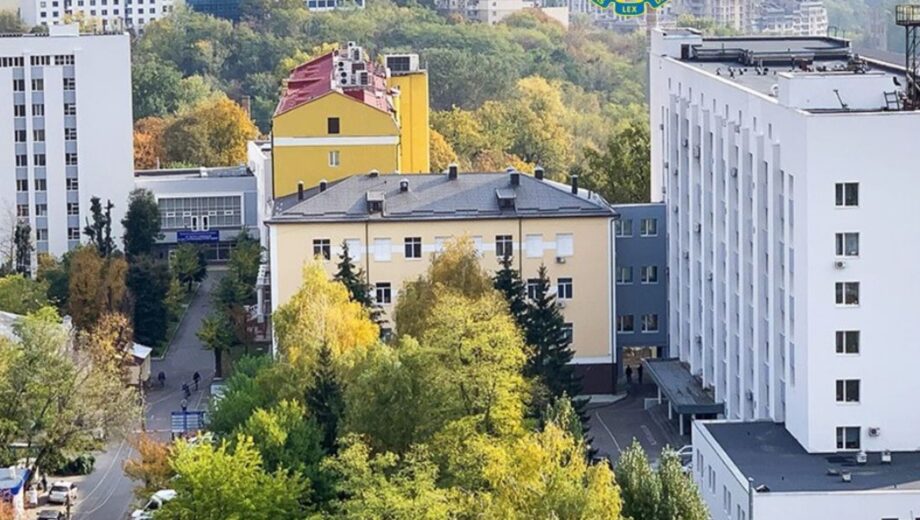 Правоохоронці упередили незаконну забудову ділянки Інституту нейрохірургії зі структури НАМН