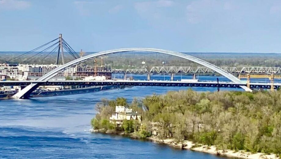 Підлеглі Кличка переплатили 3,5 мільйони під час будівництва Подільського мосту