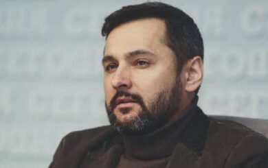 Скандальний режисер Андрій Білоус відсторонений від посади директора Молодого театру