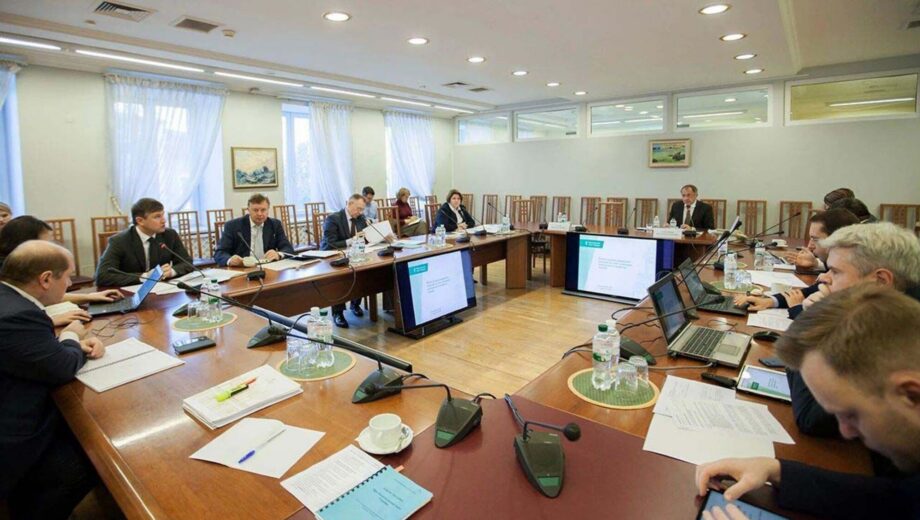Кандидат у Раду НБУ міг допуститися без іспиту з мови — НАЗК починає перевірку