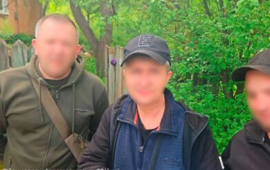 В Полтаве задержали сбежавшего со службы »Полтавского палия», который угрожал поджечь ТЦК