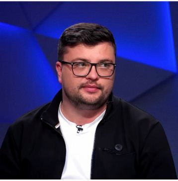 Геннадий Новиков