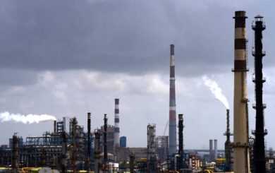 Reliance возвращается к российской нефти после паузы из-за санкций США – Bloomberg