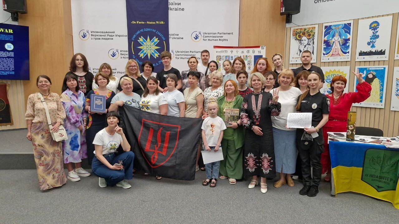 Інформаційне агентство ''Укрінформ'' презентувало результати соціально-мистецької ініціативи ''DE FACTO - STATUS WAR''