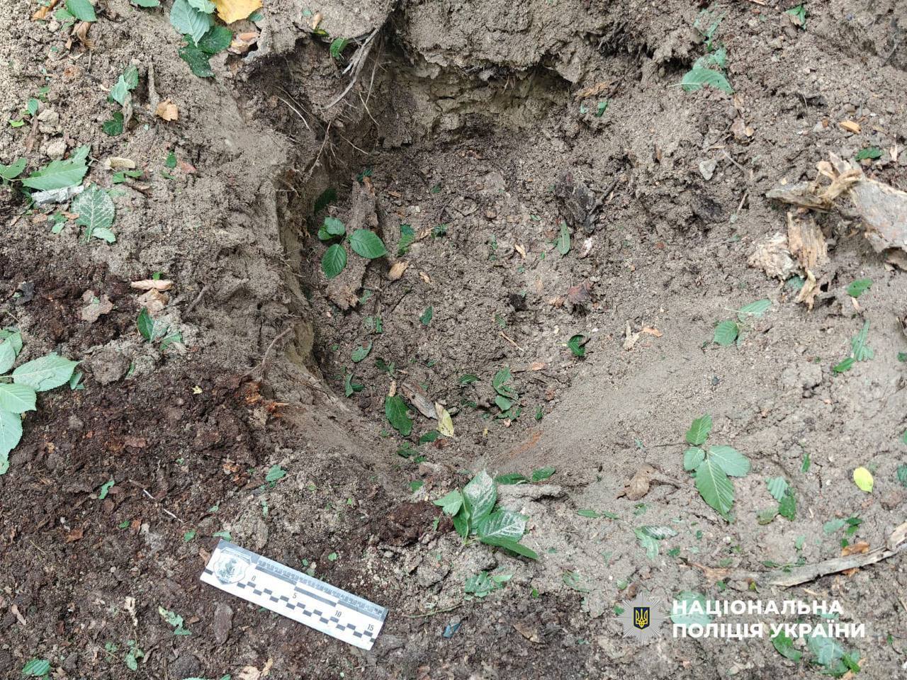 У Києві вилучили касетний боєприпас, який застряг у ліфтовій шахті
