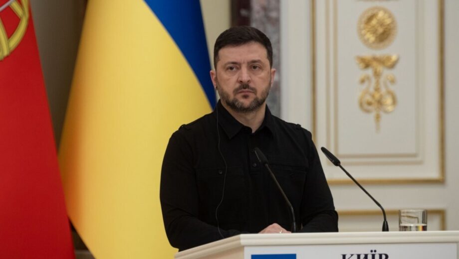 1300 дронов и 1200 авиабомб: Зеленский озвучил цифры ударов россии по Украине