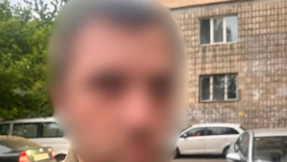 Поверил »полковникам СБУ»: 83-летний профессор отдал мошенникам 11 млн. грн.