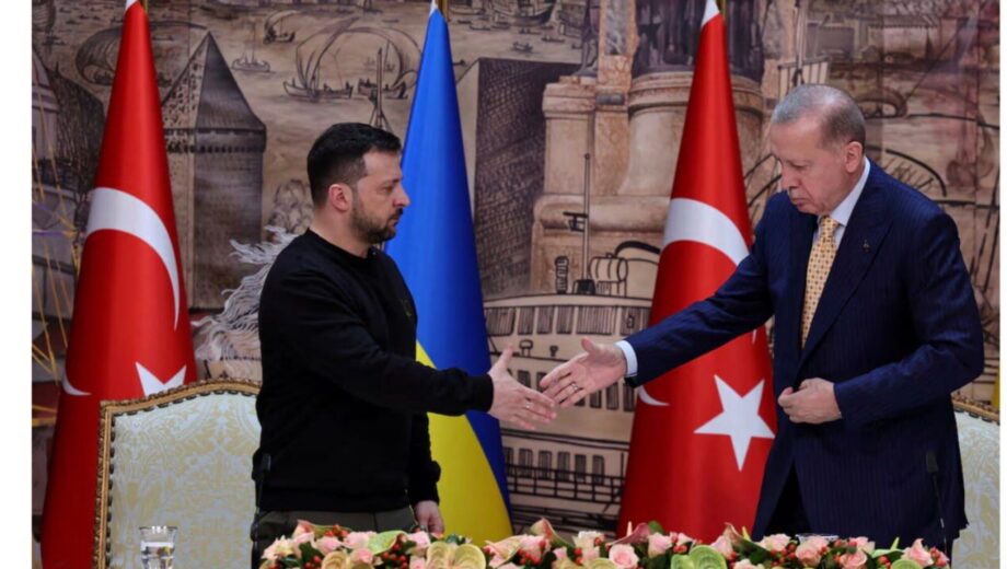 Мирные переговоры через посредников: Украина планирует саммит по России — Reuters