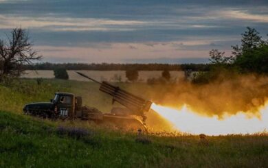 ВСУ содержат Мирноград: ожесточенные бои в Донецкой области