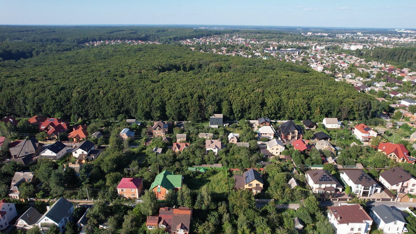 Вілла у вінницькій ''Кореї'' і податковий номер рф: що приховує помічник голови ВККС Раімов?