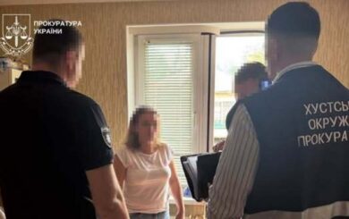 Медики в Закарпатье брали деньги за продление инвалидности призывникам