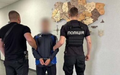 На Закарпатті чоловік залишив провокативний напис і підпалив храм — справу скерували до суду