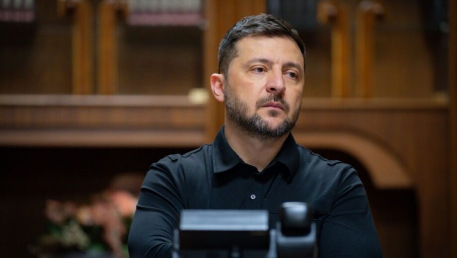 Война, доверие и выборы: что думают украинцы в конце 2025 года