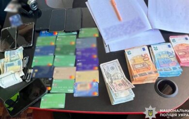 Киевская полиция разоблачила схему незаконной легализации более 200 иностранцев