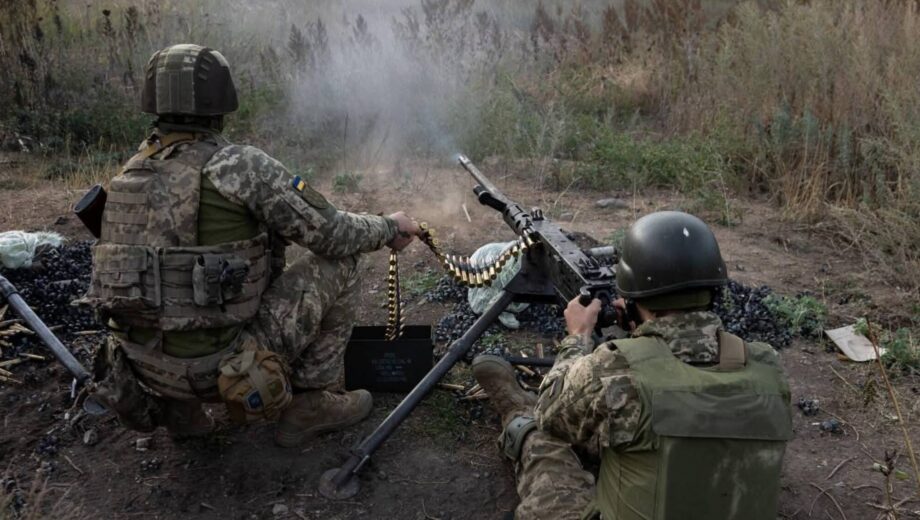 Россия потеряла более 100 тысяч военных в 2025 году — The Economist