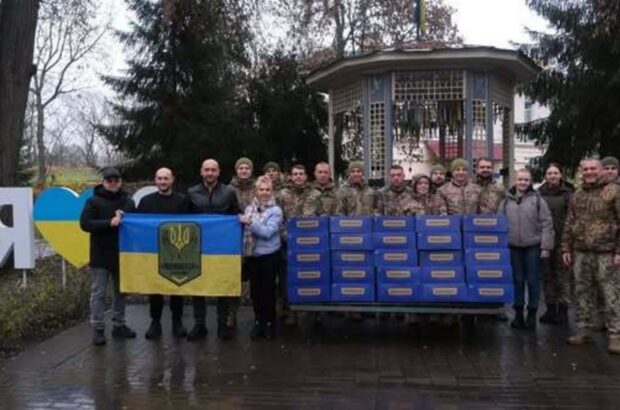 Горячая поддержка для ВСУ: передали чай и кофе военным