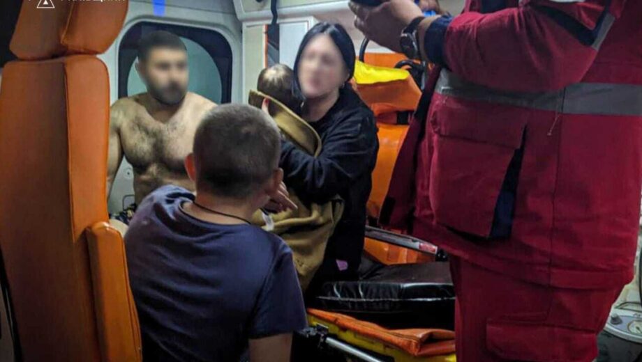 Взрыв на 23-м этаже: спасатели эвакуировали 62 жителей дома