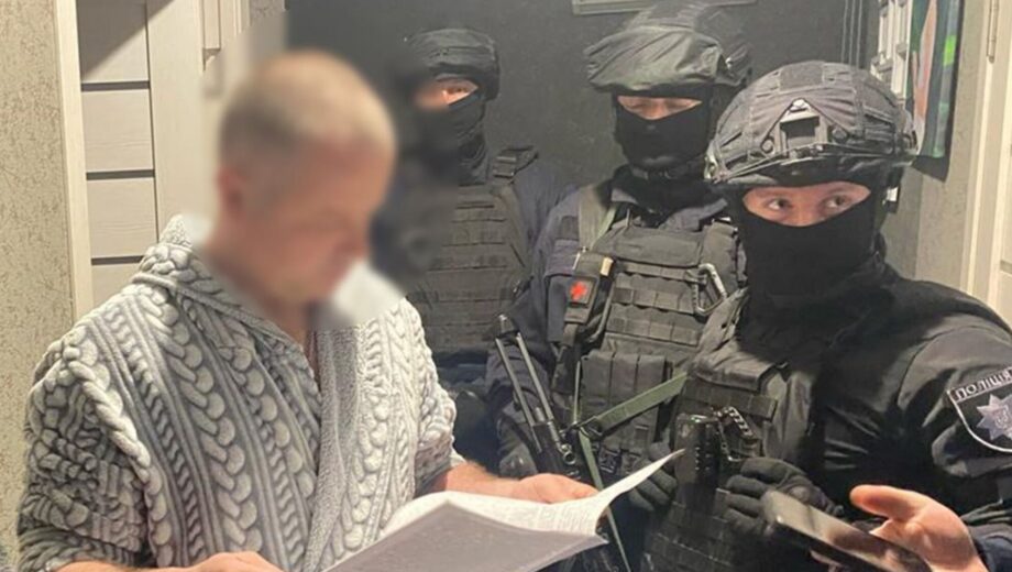 Посадовці та підрядники організували схему завищення цін на утеплення фасадів шкіл