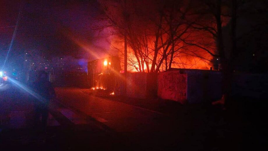 В Киеве взорвалось СТО: полиция выясняет обстоятельства