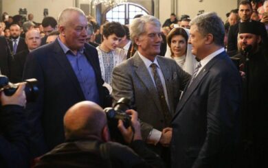 Порошенко вспомнил, как шесть лет назад Украина получила Томос