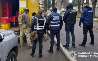 В Хмельницком разоблачили схему хищения продуктов из военного госпиталя: задержаны три фигуранта