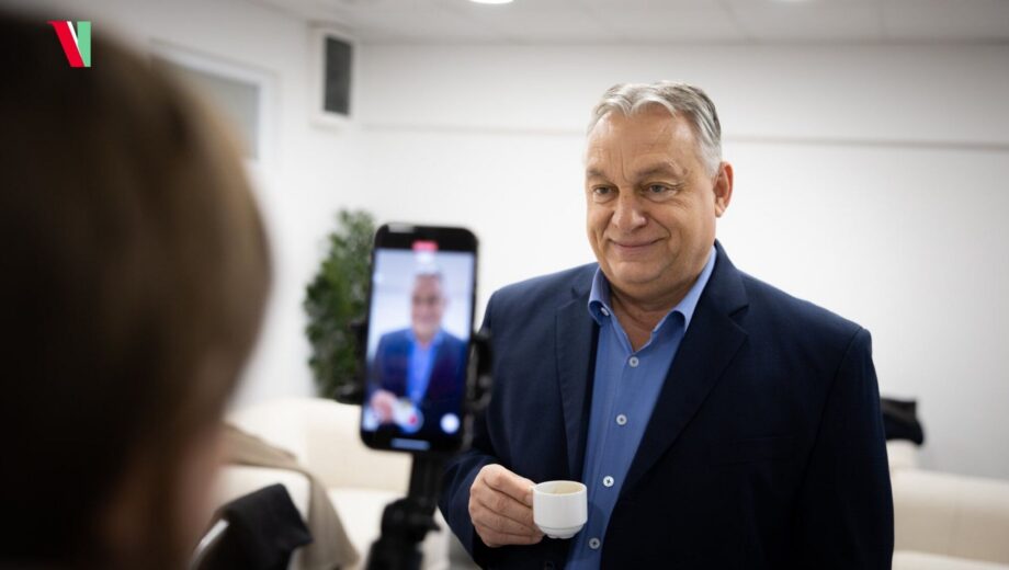 Сумнівна більшість: Орбан показав 1,6 млн анкет як протест проти допомоги Україні