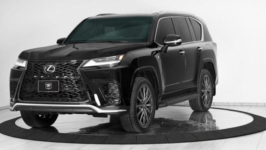 Lexus по цене телевизора: как должностное лицо из Измаила будет объяснять разногласия в декларации