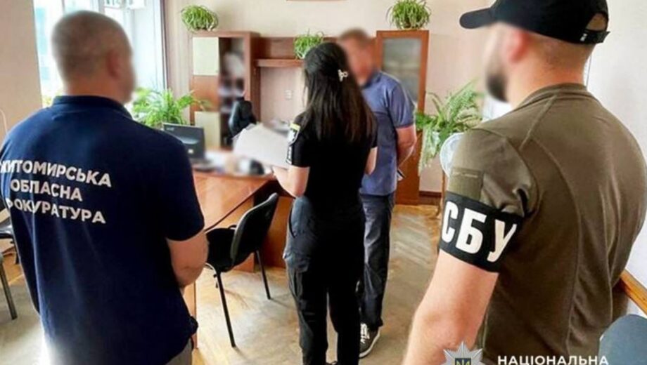 На обустройстве могил военных в Звягеле украли 400 тысяч, — Нацполиция