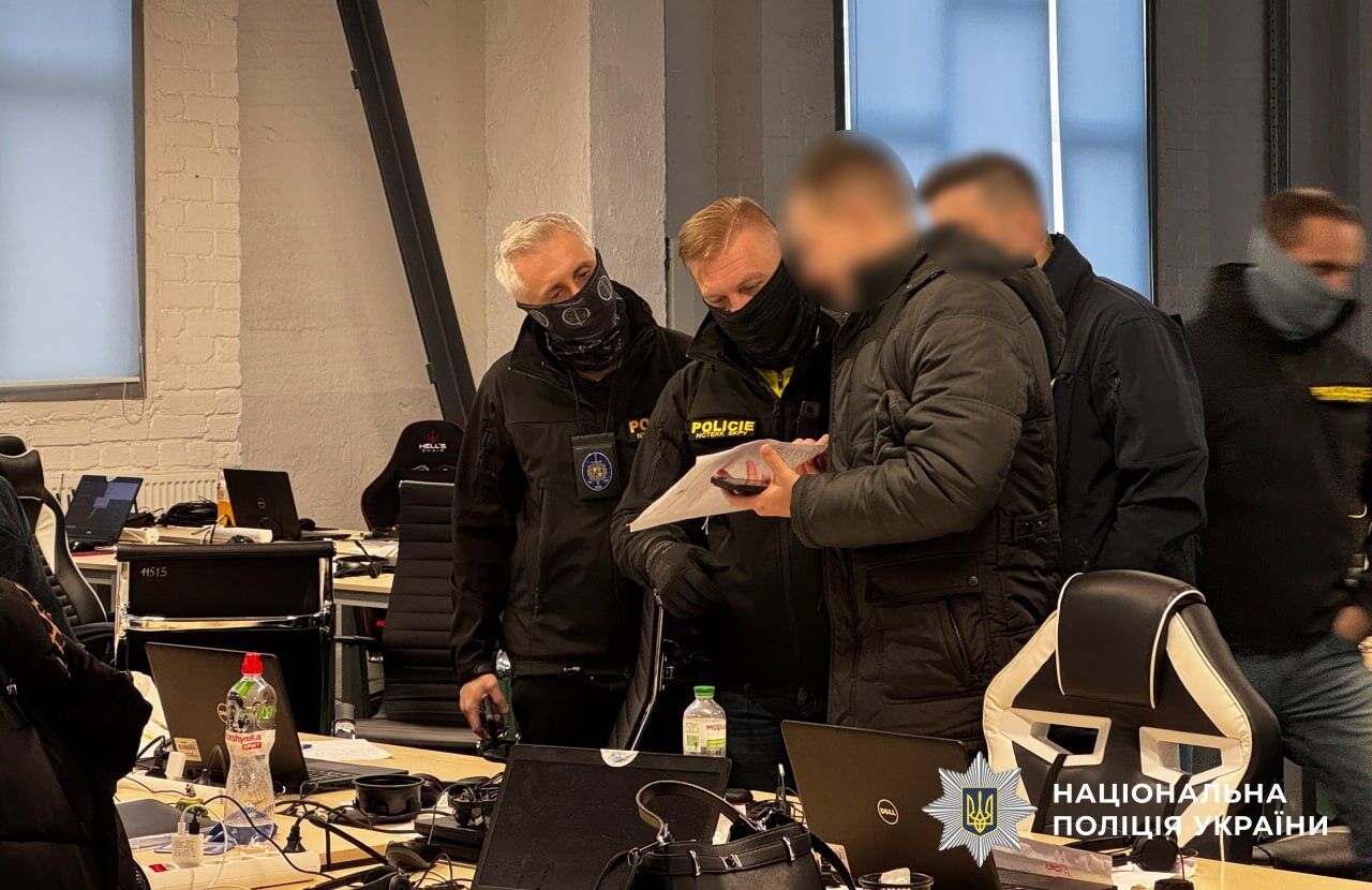 Масштабна афера: в Україні викрили мережу call-центрів, яка ошукала європейців на 50 мільйонів гривень
