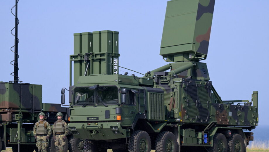 Новый пакет военной помощи Германии: танки, ракеты и дроны для Украины