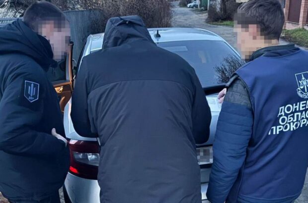 Эксдиректор государственного лесхоза переплатил более 1,6 млн грн: прокуратура сообщила о подозрении