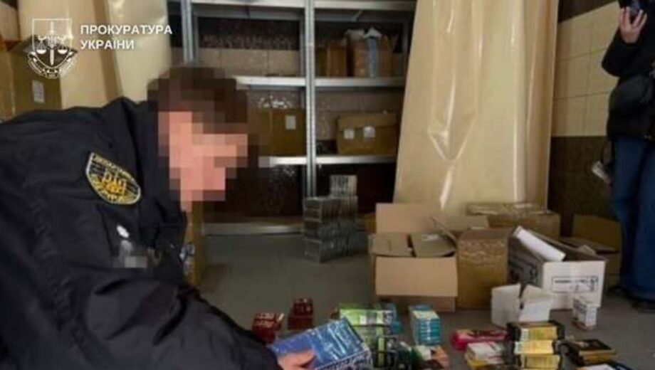 Контрабанда лекарств через интернет: в Хмельницкой области разоблачили преступную группу с международными поставками