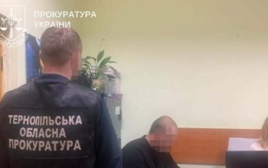 Незаконная вырубка в Тернопольской области: государству нанесли почти 57 млн грн ущерба, подозрение объявили еще одному лесоводу
