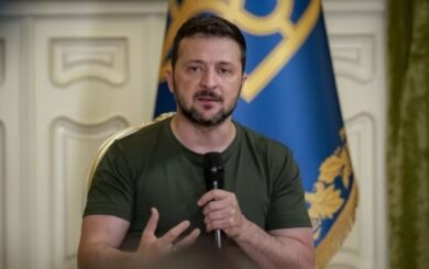 Зеленский инициировал законопроект о лишении государственных наград за поддержку государства-агрессора
