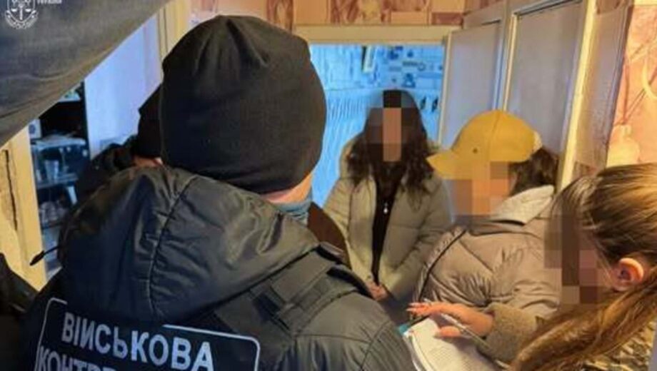 $4000 за »тихое» подразделение: в Одессе военную психологиню заподозрили в коррупции