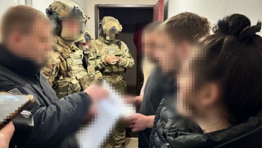 В Харькове разоблачена преступная организация с полицейским и бывшими стражами порядка, которые требовали денежку