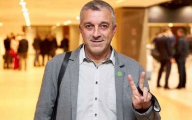 Скандальный нардеп назвал »положительным результатом» возможный отвод ВСУ из Донбасса