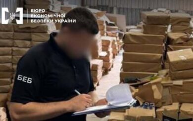 Поддельный алкоголь под брендами известных марок: БЭБ в Киевской области завершило расследование громкого дела