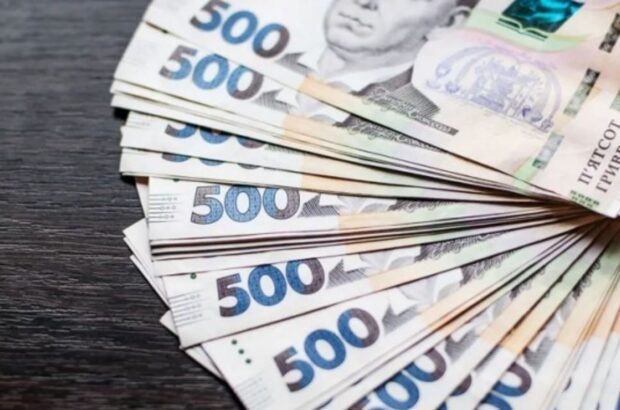 Зарплати військовим підвищать без додаткового фінансування з держбюджету — Міноборони